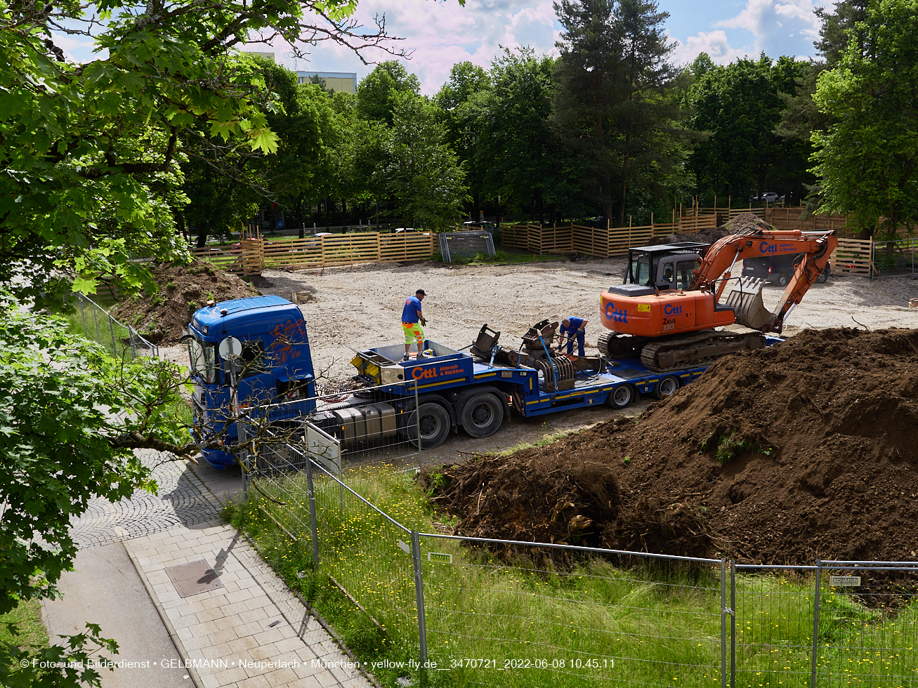 08.06.2022 - Baustelle zur Mütterberatung und Haus für Kinder